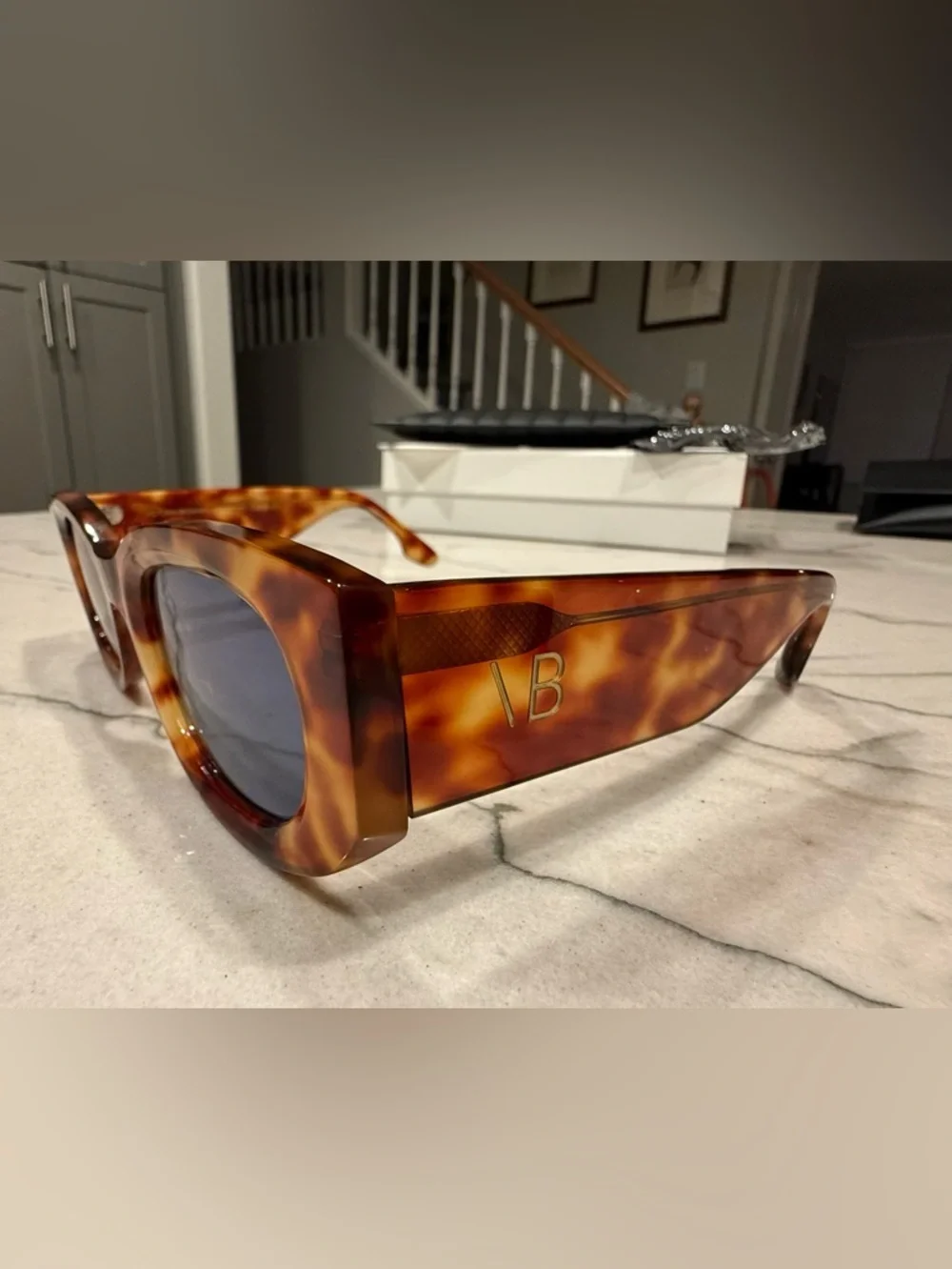 Victoria Beckham VB654S 222 Tortoiseshell Cat Eye Sunglasses 50-22-145 NWT Italy